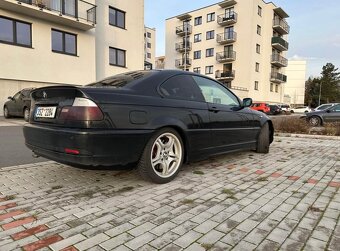 BMW e46 330cd - 4