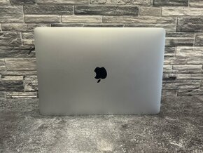 MacBook Pro 13 2019 i5 / 8GB / 128GB - 4