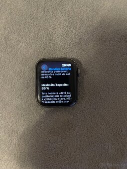 Apple Watch SE 44mm - 4