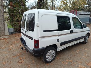 Citroen Berlingo 1.4i - 4