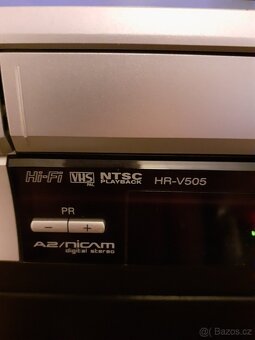 VHS  JVC HR V 550EZ - 4