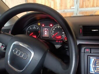 Audi A4 B7 2,5TDI Avant - 4