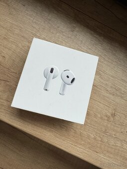 Apple AirPods 4 - 4