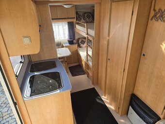 JEDNOOSÝ KARAVAN CARAVELAIR BRUSILIA LUXE 485 r.2003 - 4