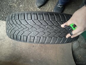 1kus zimni continental 185/65 R15, vzorek 7,5mm - 4