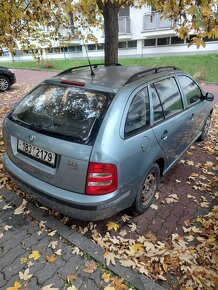 Škoda Fabia, registrace:18.12.2002, najeto: 260.355 Km - 4