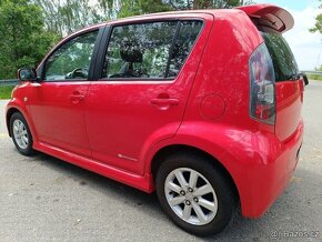 Daihatsu Sirion II 1.5 Twin Cam 16V SPORT - 4