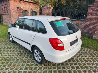 Škoda Fabia II Combi 1.4 63kw 2009 po servisem - 4