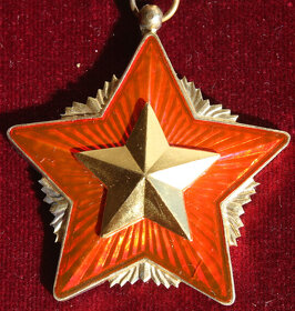 Řád rudé zástavy, vyznamenání medaile medajle mince plaketa - 4