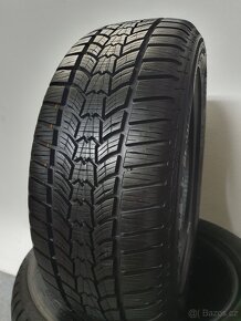 4x ZÁNOVNÍ 215/55 R17 Zimní pneu Sava Eskimo HP 2 - 4