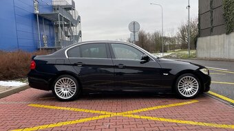 BMW E90 330D XENONY SPORTSITZE - 4