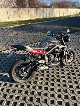 Triumph street triple 765 RS 2022 - Karviná | Bazoš.cz