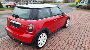 Mini Cooper 1,6i 88 KW r.v.2007.Jen 130t.km - 4