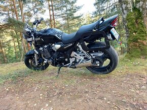 Yamaha XJR 1300 - 4