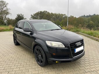 AUDI Q7 4.2FSi QUATTRO - na splátky pro všechny - 4