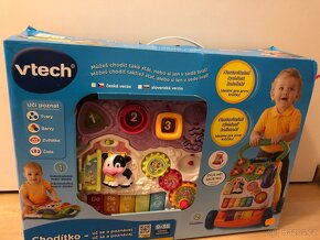 Dětské chodítko Vtech růžové - 4