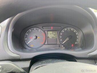 Fabia 2 combi najeto 51tis.km - 4