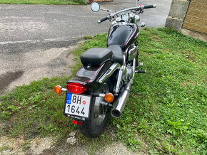 Suzuki Marauder 800 - 4