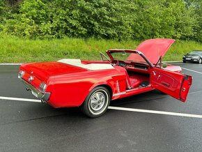 1964 1/2 Ford Mustang Cabriolet - 4