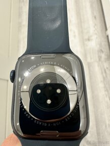 Prodám Apple watch 8 45mm Cellular verze - 4