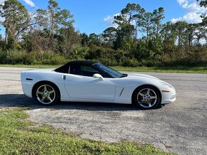 Chevrolet Corvette C6 convertible 2007 - 4