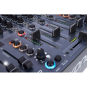 Allen & Heath Xone92 - 4