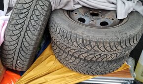 Sada zimních pneumatik 165/70 R14 - 4