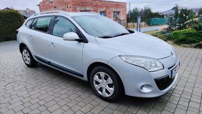 Renault Megane III kombi 1.6i 1.MAJITEL - 4