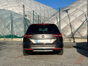 VW Passat B8 FCL 2,0Tdi 110kW,DSG,2018,ČR,DPH,pěkný - 4