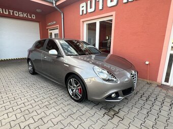 Alfa Romeo Giulietta 1.8 Turbo 173kW Quadrifoglio Verde - 4