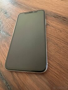 IPhone X 256 GB stříbrný - 4