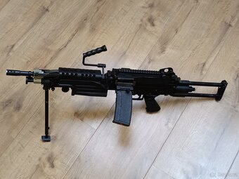 Kulomet M249 PARA - celokov A&K - 4