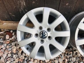 5x112 R15 orig. disky na Volkswagen Touran Caddy - - 4