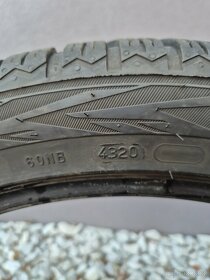 265/40 r21 - 4