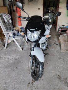 Honda 125 cbf - 4