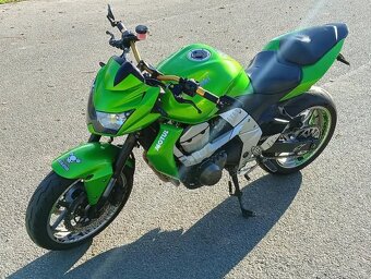 Kawasaki Z750 - 4