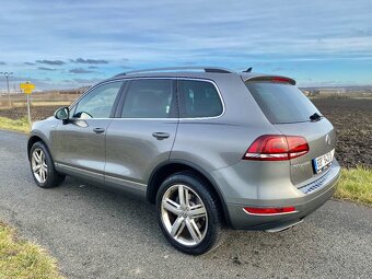 Volkswagen Touareg 3.0TDI BlueMotion, Edition X, serviska - 4