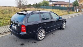 SKODA OCTAVIA RS COMBI - 4