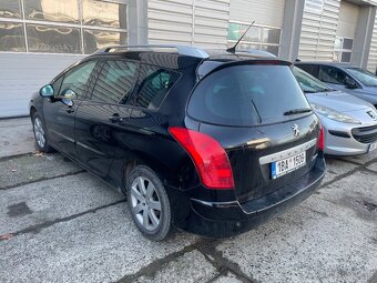 Peugeot 308 - 4