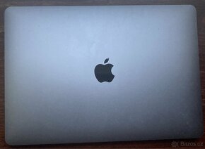 MacBook Air 2019 - 4