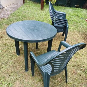 Zahradní stůl+5x židle  plast,nevyužité,jako nové - 4