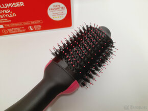 Nový kulmofén Revlon One-Step Volumizer RVDR5222E - 4