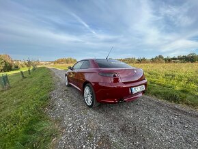 Prodám Alfa Romeo GT 110 kW - 4