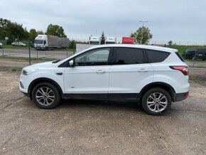 Ford Kuga 2,0TDCi-110kw-Titanium-AWD-1.majitel-prav.servis - 4