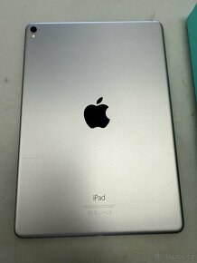 Apple iPad Pro 9,7" 128GB včetně klávesnice (stav nového) - 4