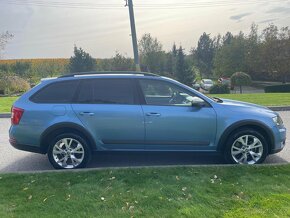 ŠKODA OCTAVIA  TDi 135KW SCOUT DSG 4x4 - 4