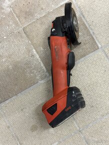 AKUMULÁTOROVÁ ÚHLOVÁ BRUSKA HILTI AG 125-A22 - 4