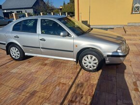 ŠKODA OCTAVIA 1.6 74KW NAJETO 58 000KM - 4