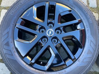 Alu kola VIVARO + TRAFIC 17" 5x114,3 letní NOKIAN 215/60R17 - 4