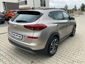 Hyundai Tucson, PREMIUM 2,0 CRDi 4x4 ČR 1.maj - 4